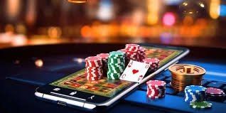 Antarmuka permainan Microgaming di platform ucupbet dengan berbagai pilihan meja dealer langsung